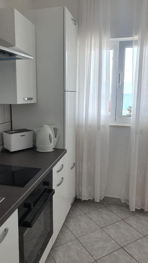 Apartment Franic Sućuraj Exterior foto