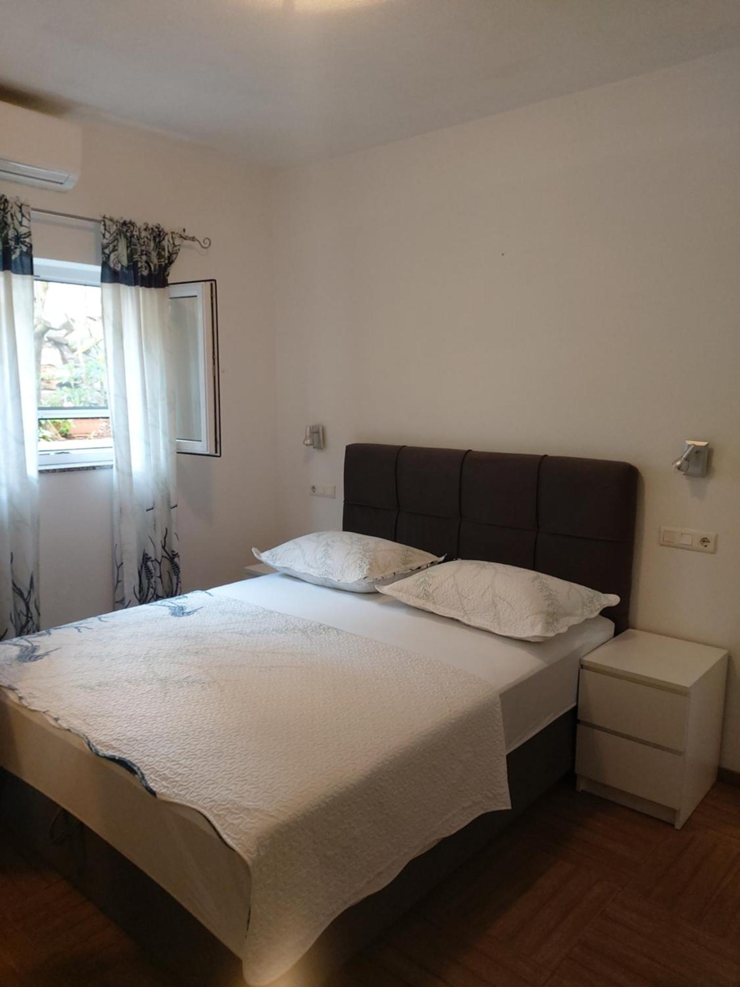 Apartment Franic Sućuraj Zimmer foto