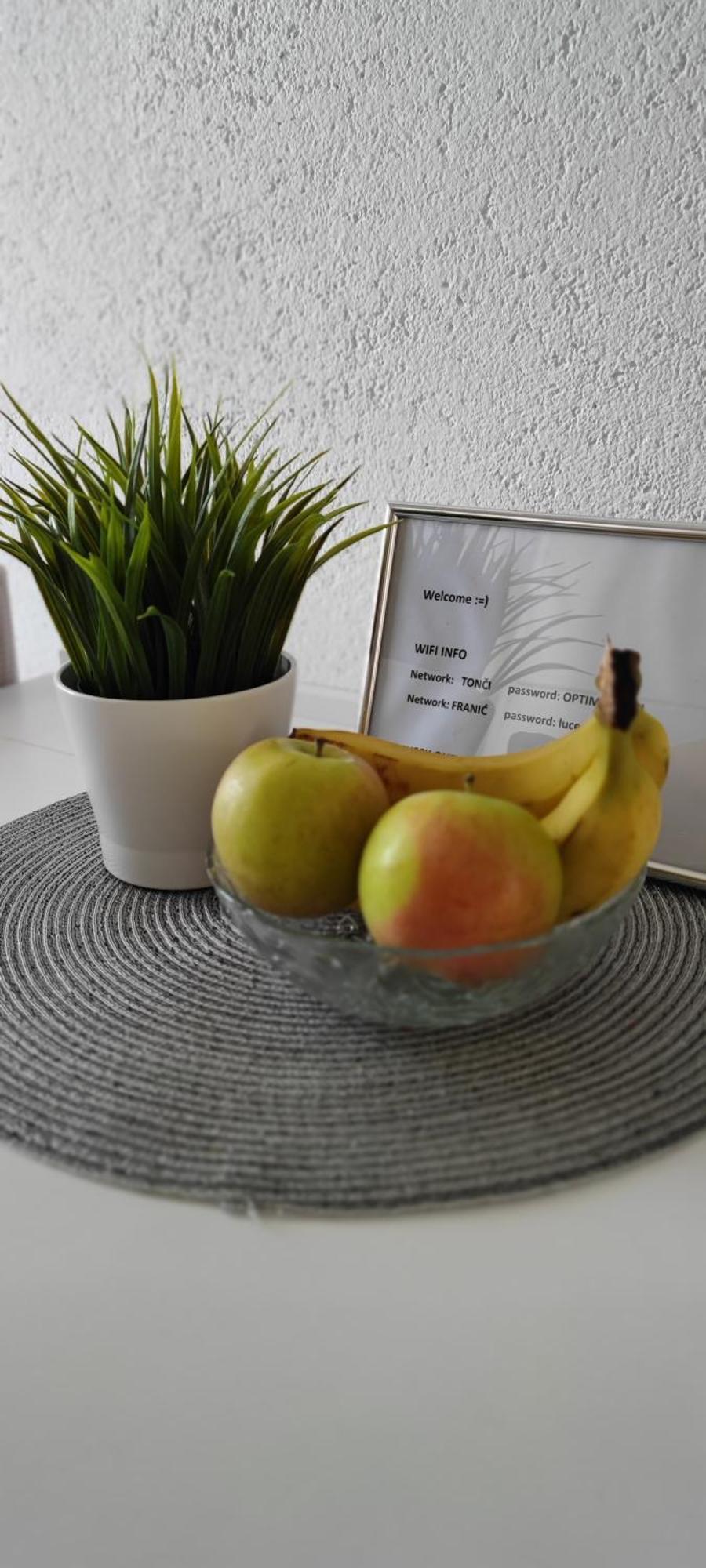 Apartment Franic Sućuraj Zimmer foto